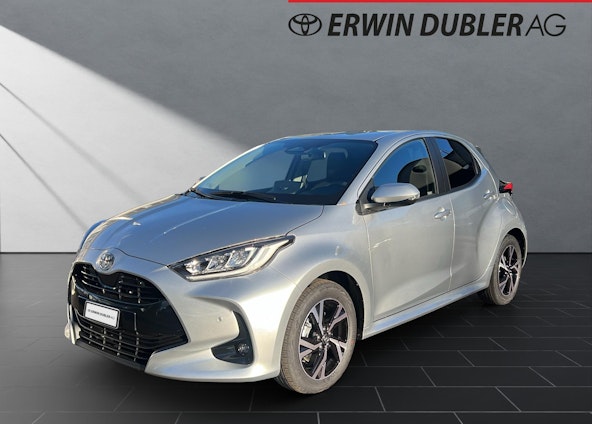 First vehicle image First vehicle image