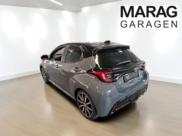 Toyota Yaris 1.5 VVT-i HSD GR Sport