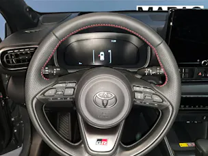 Toyota Yaris 1.5 VVT-i HSD GR Sport