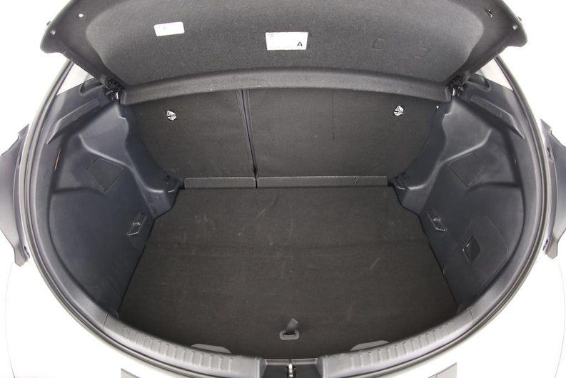 Vehicle image TOYOTA YARIS