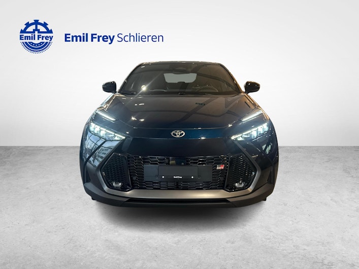 Vehicle image TOYOTA C-HR