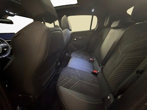 Fahrzeugbild PEUGEOT 208 1.2 Hybrid 145 GT