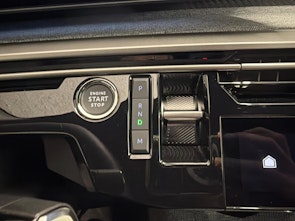 image du véhicule PEUGEOT 3008 1.2 Hybrid Allure