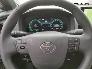 Toyota C-HR 2.0 HEV Trend 4x4