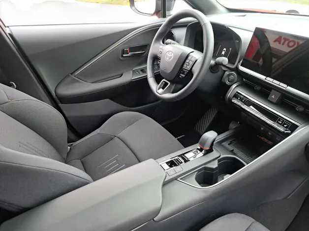 Toyota C-HR 2.0 HEV Trend 4x4