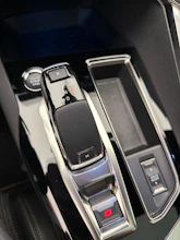 https://vehicle.imgix.net/4058509/9971c37d-d83f-4e13-8f96-7e96f9dc7388.jpg