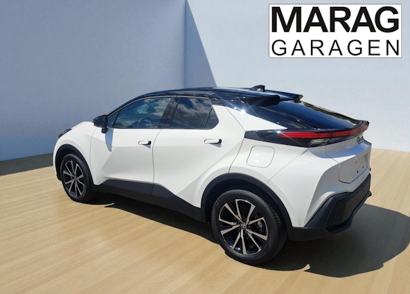 Vehicle image 3 Vehicle image 3