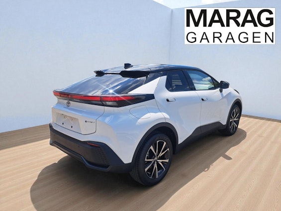 Vehicle image 5 Vehicle image 5