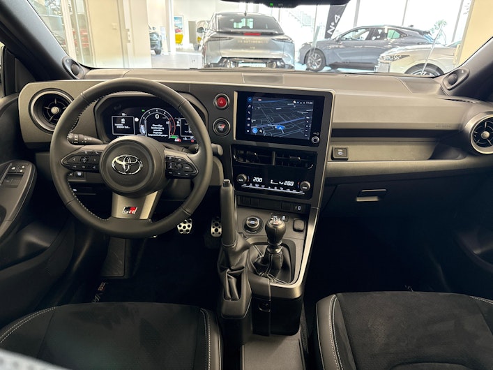 Vehicle image TOYOTA GR YARIS