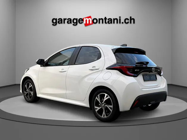 Toyota Yaris 1.5 VVT-i HSD Trend