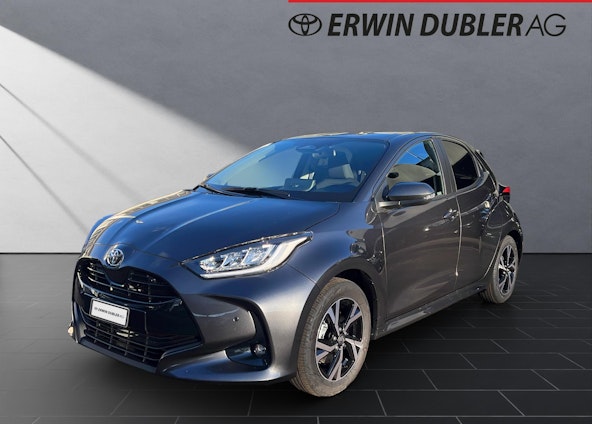 First vehicle image First vehicle image