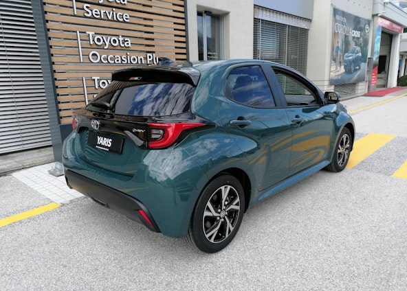 Vehicle image 3 Vehicle image 3