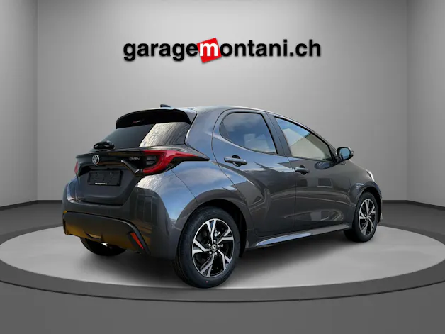 Toyota Yaris 1.5 VVT-i HSD Trend