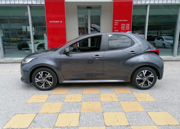 Vehicle image 2 Vehicle image 2