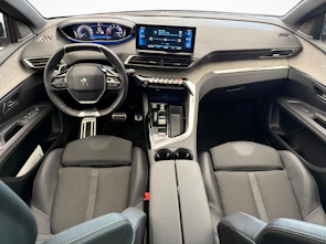 Fahrzeugbild PEUGEOT 3008 1.2 PureTech GT