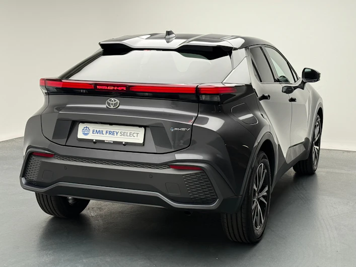 image du véhicule TOYOTA C-HR