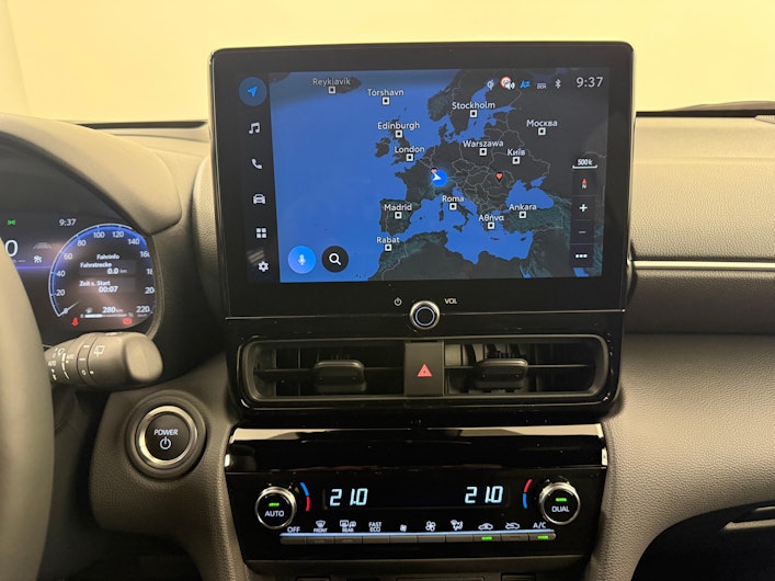 Vehicle image TOYOTA YARIS CROSS