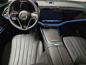 Mercedes-Benz E 200 4Matic Exclusive Limousine