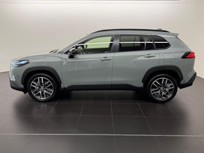 Vehicle image TOYOTA Corolla Cross 2.0 HSD Premium AWD-i