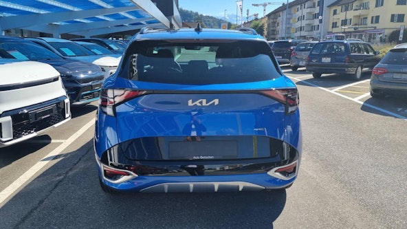 Vehicle image 4 Vehicle image 4