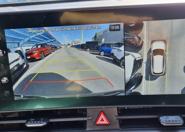 Vehicle image 10 Vehicle image 10