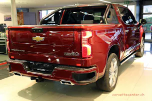 CHEVROLET Silverado 1500 High Country