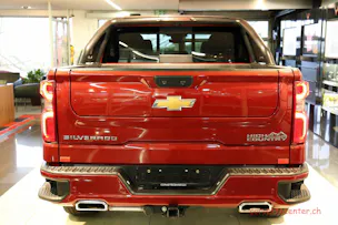 CHEVROLET Silverado 1500 High Country