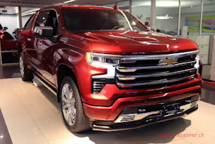 CHEVROLET Silverado 1500 High Country