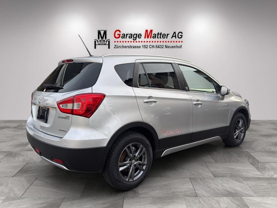 Vehicle image 6 Vehicle image 6