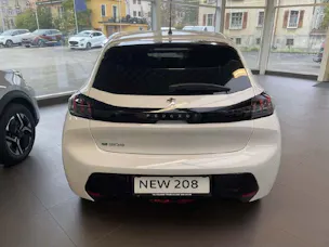 Peugeot 208 e-Allure Pack