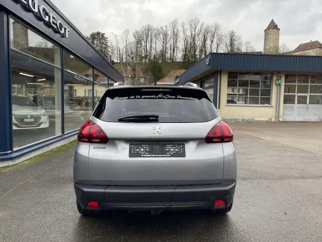 Peugeot 2008 1.2 PureTech 110 Style S/S