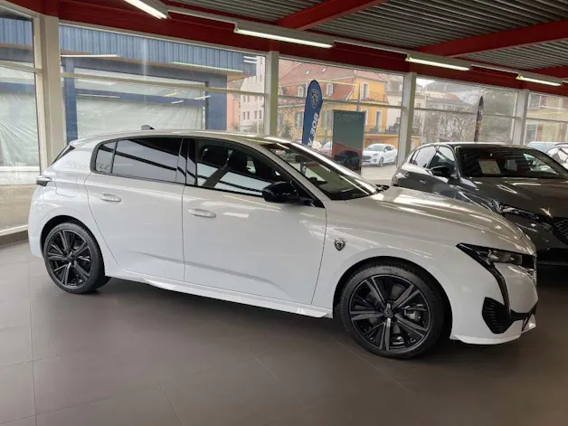 Peugeot 308 1.6 PHEV 180 GT