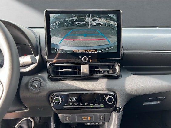 Vehicle image 6 Vehicle image 6