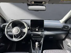 Toyota Yaris 1.5 VVT-i HSD Trend