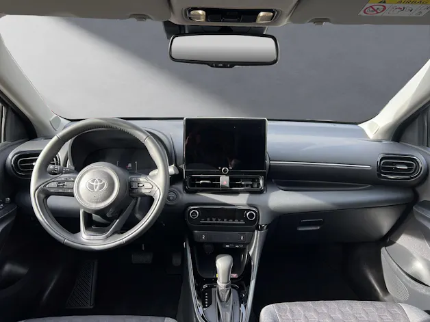 Toyota Yaris 1.5 VVT-i HSD Trend