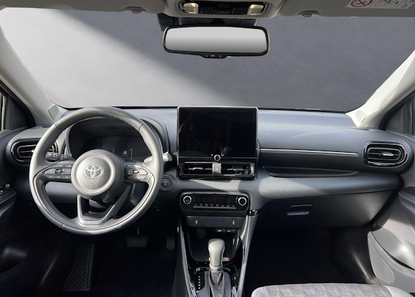 Vehicle image 3 Vehicle image 3