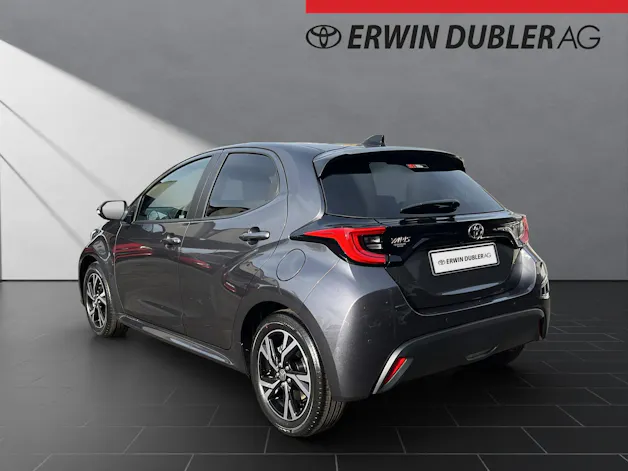 Toyota Yaris 1.5 VVT-i HSD Trend