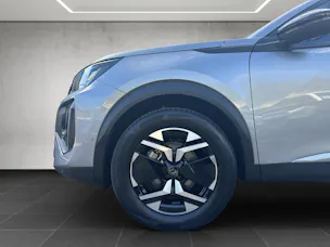 Peugeot 2008 1.2 Hybrid 145 Allure Premium