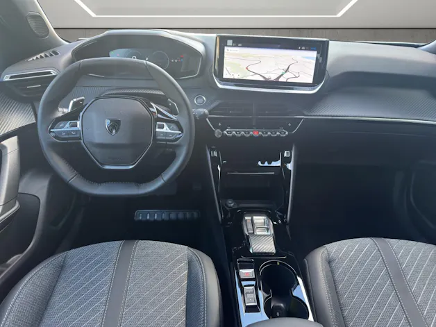 Peugeot 2008 1.2 Hybrid 145 Allure Premium