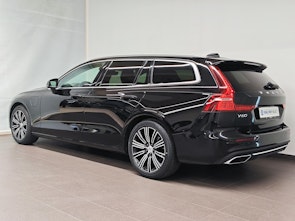 Vehicle image VOLVO V60 2.0 T6 TE Inscription eAWD - Gancio traino elettrico incluso
