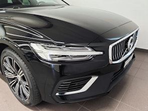 Vehicle image VOLVO V60 2.0 T6 TE Inscription eAWD - Gancio traino elettrico incluso