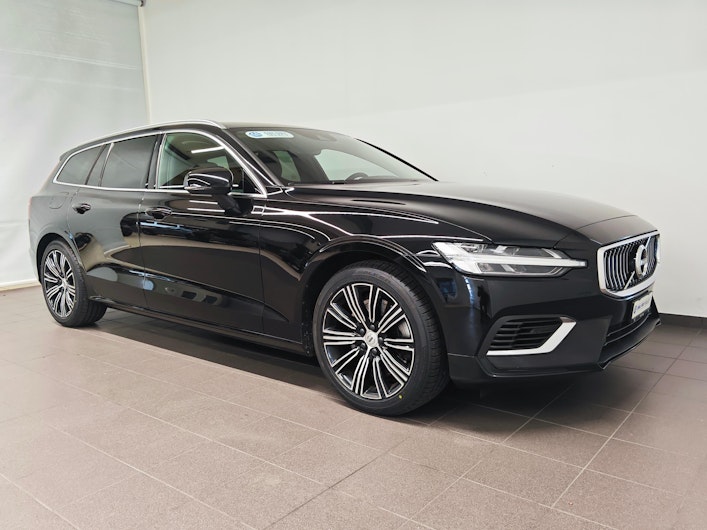 Vehicle image VOLVO V60