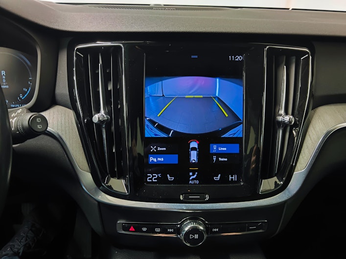 Vehicle image VOLVO V60