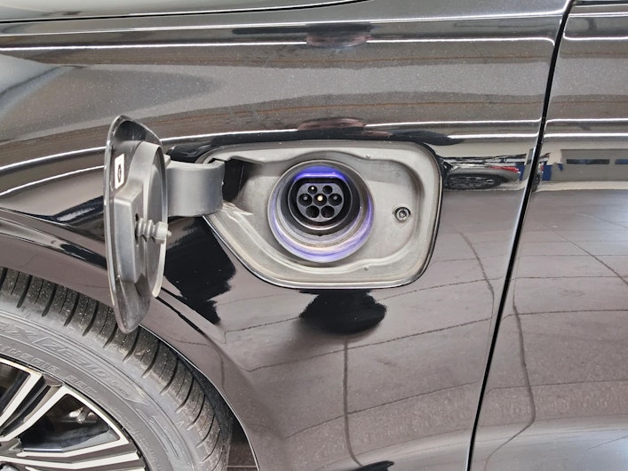 Vehicle image VOLVO V60