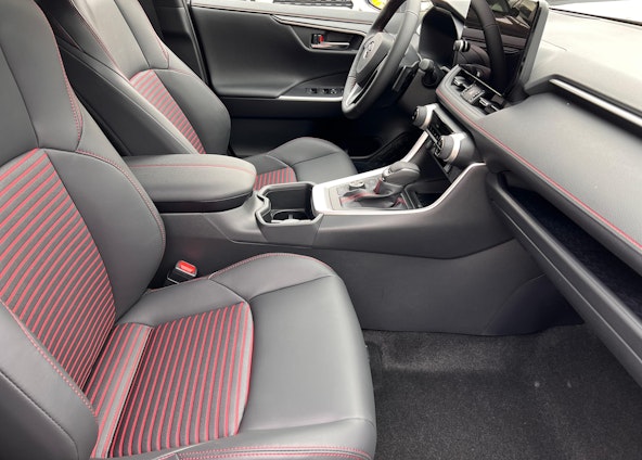 Vehicle image 12 Vehicle image 12