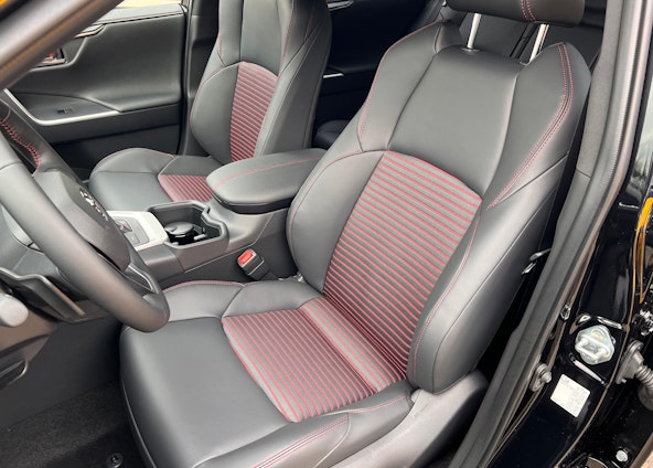 Vehicle image 9 Vehicle image 9