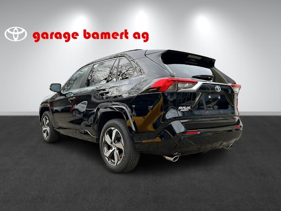 Vehicle image 3 Vehicle image 3