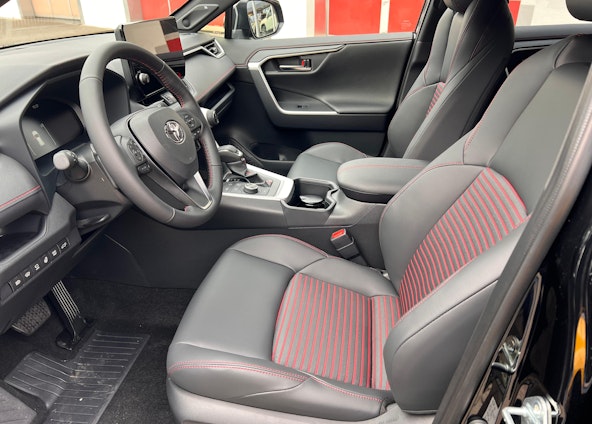 Vehicle image 8 Vehicle image 8