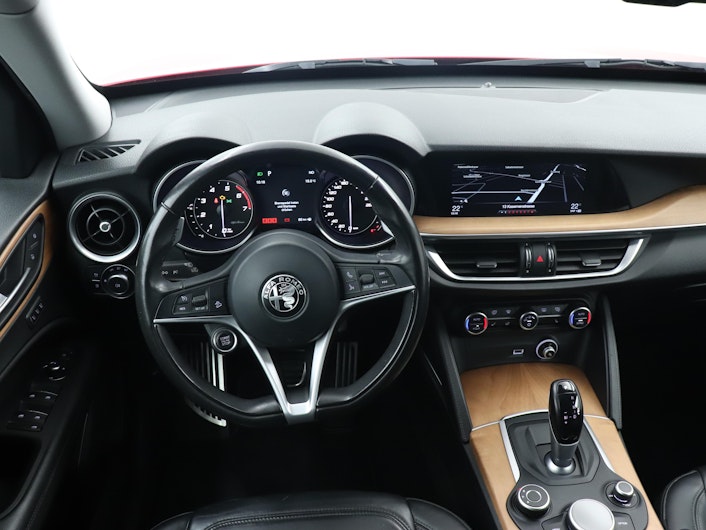 Vehicle image ALFA ROMEO STELVIO