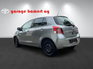 Toyota Yaris 1.33 VVT-i Linea Luna